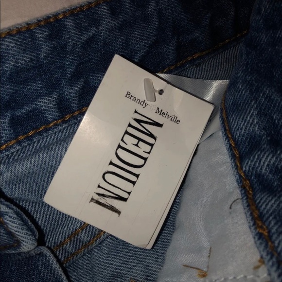 Millie Light Wash Brandy Melville Jeans - Picture 2 of 3